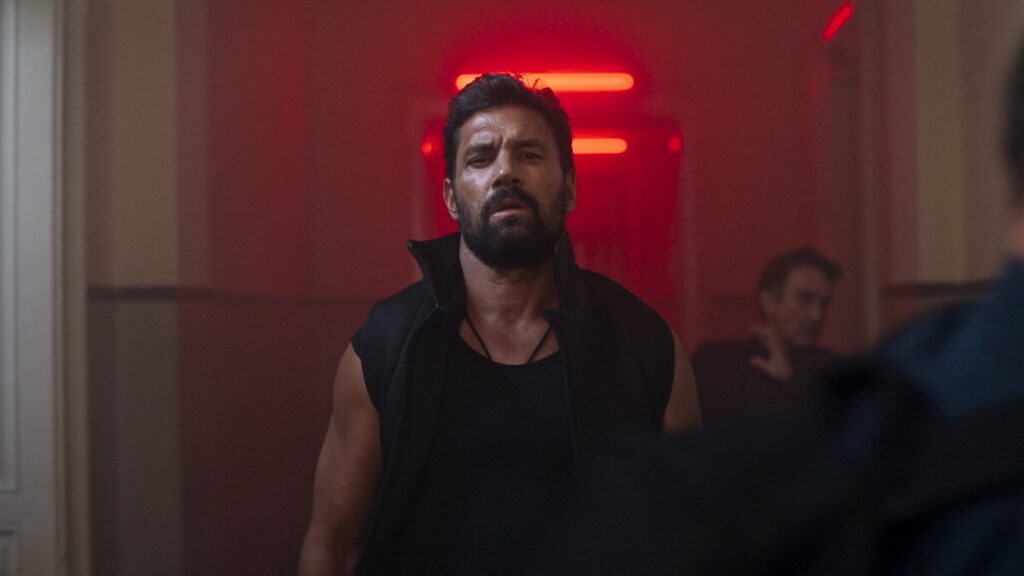 Pandora The CW - Manu Bennett